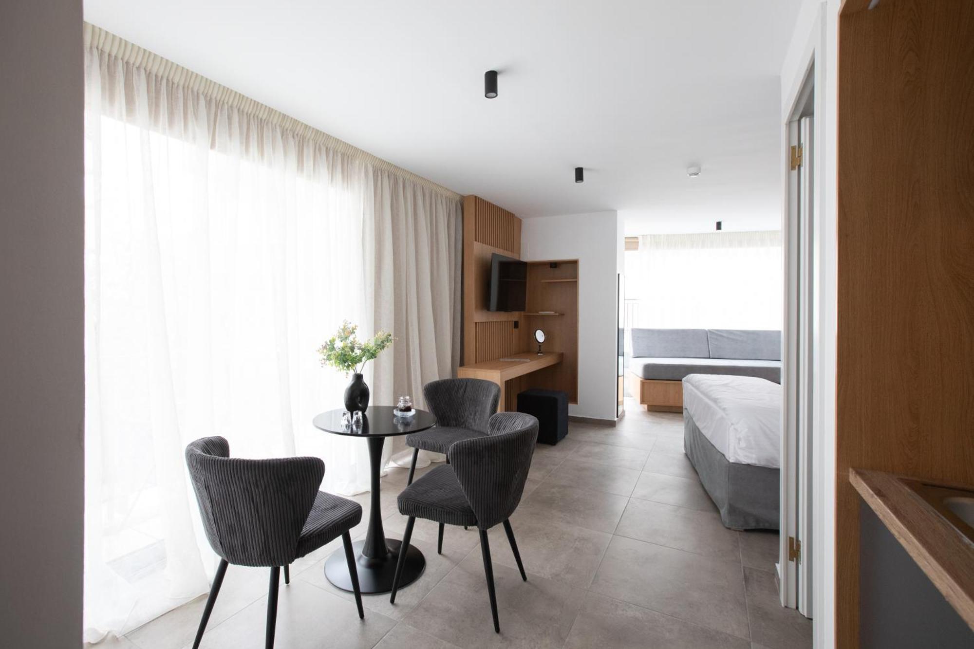 Griffin Suites Iraklio Exterior foto