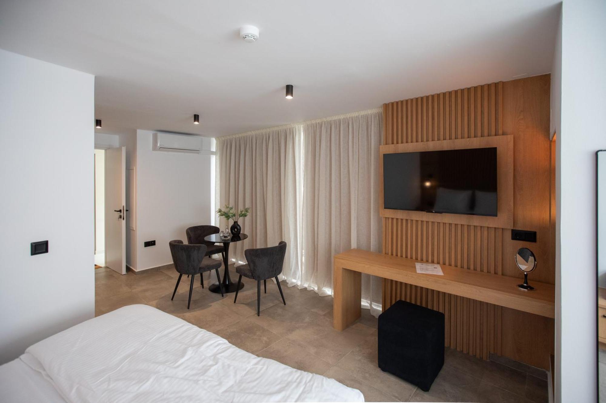 Griffin Suites Iraklio Exterior foto